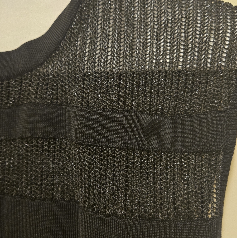 🌟Guess 90's Black Top - Picture 2 of 6